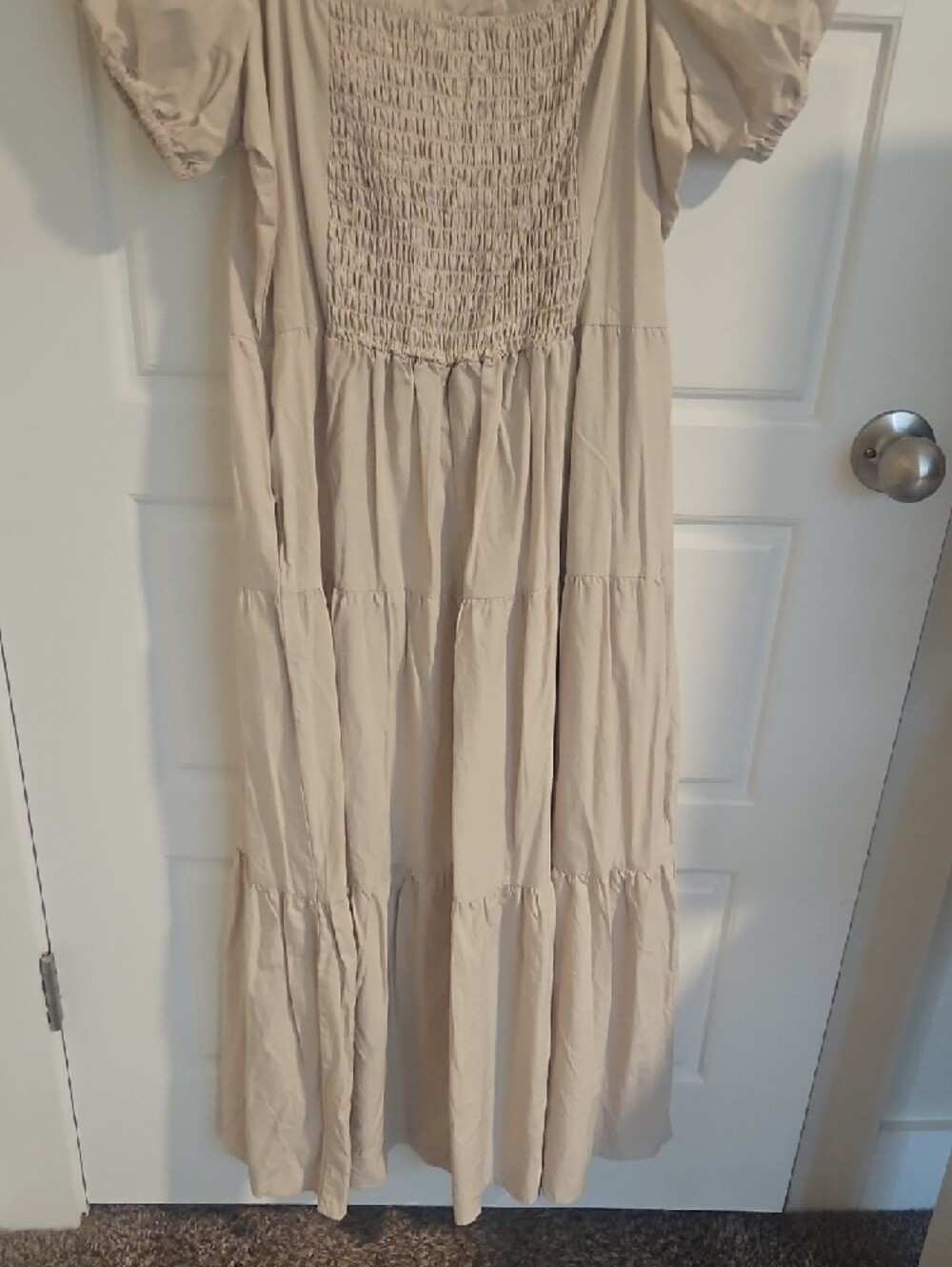 Time and Tru Cream Puff-Sleeve Tiered Maxi Dress - Picture 6 of 7